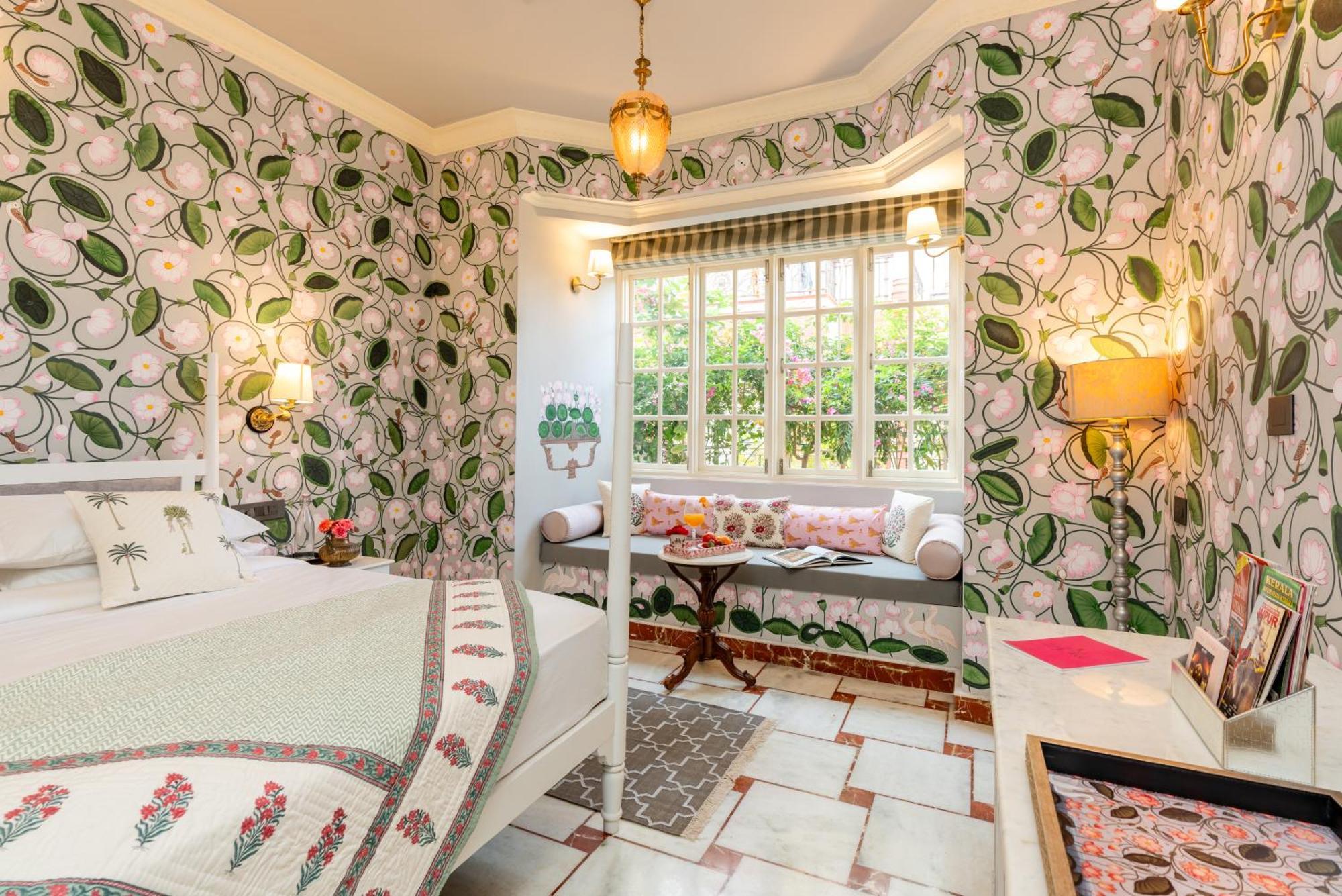 Laalee Hotel Jaipur Room photo